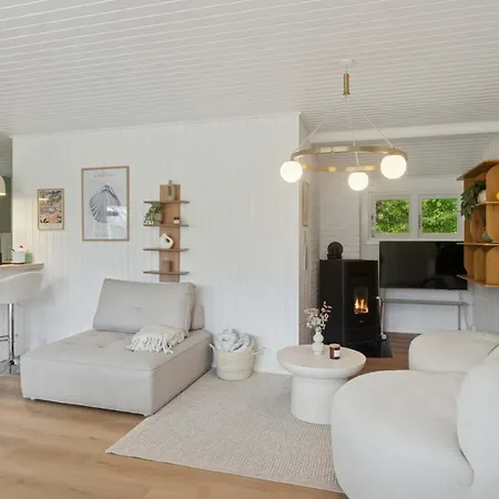 Premium Newly Renovated Retreat *